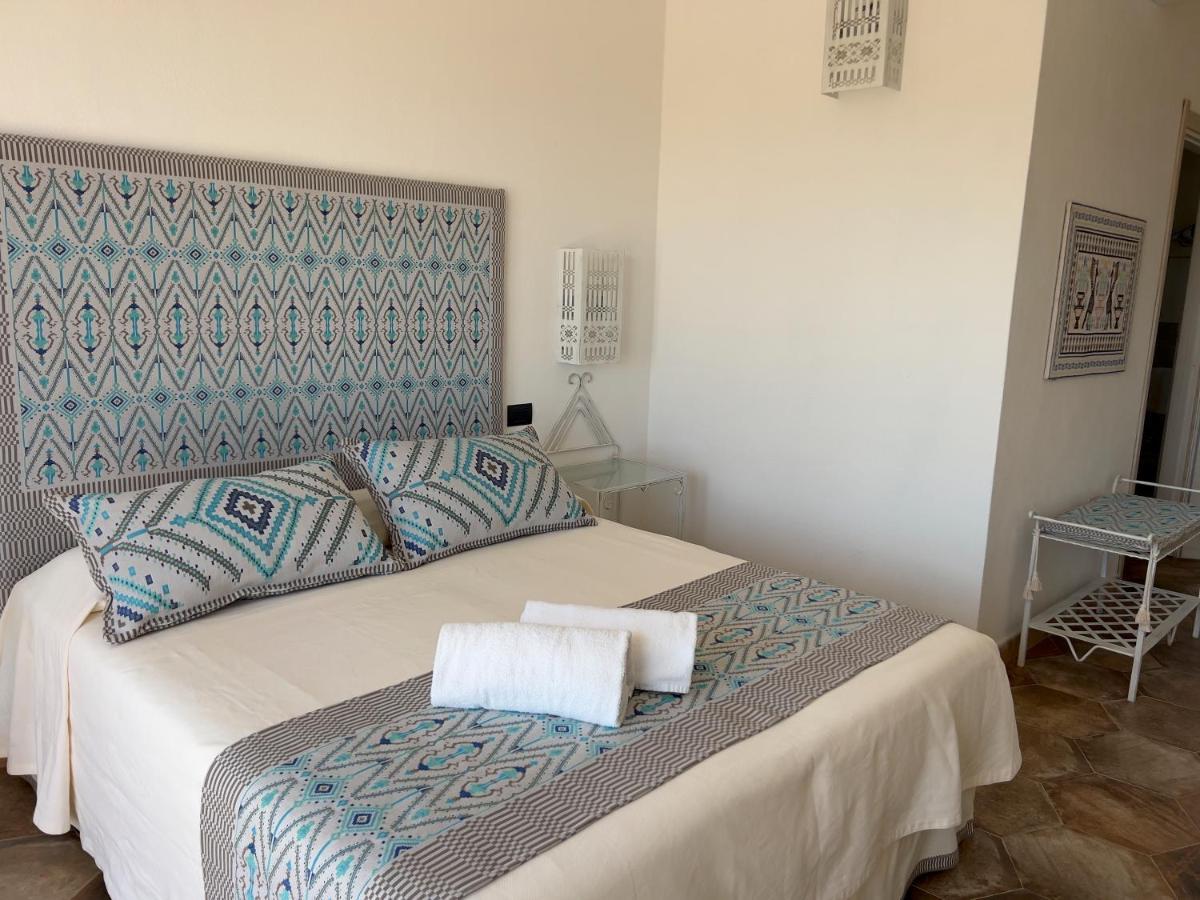 Hotel Altura Villasimius Eksteriør billede